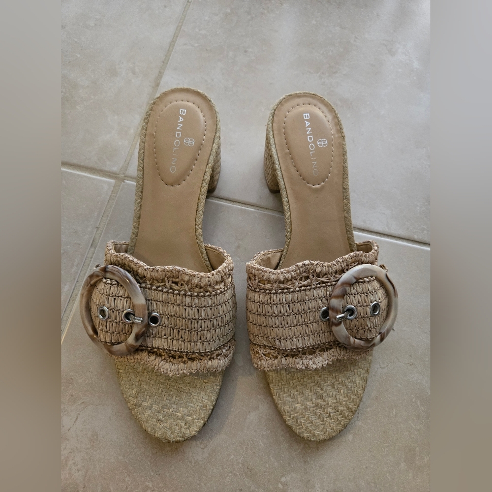 Bandolino Tan Woven Women's Sandals size 6.5